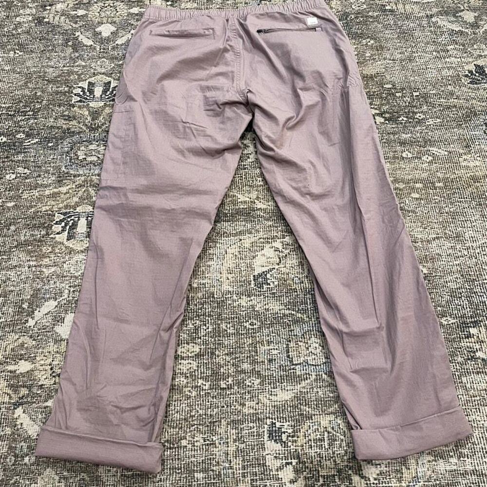 Vuori Womens Medium Ripstop Jogger Pants Mauve Drawstring Zip Pocket Elastic Wai - Picture 3 of 5